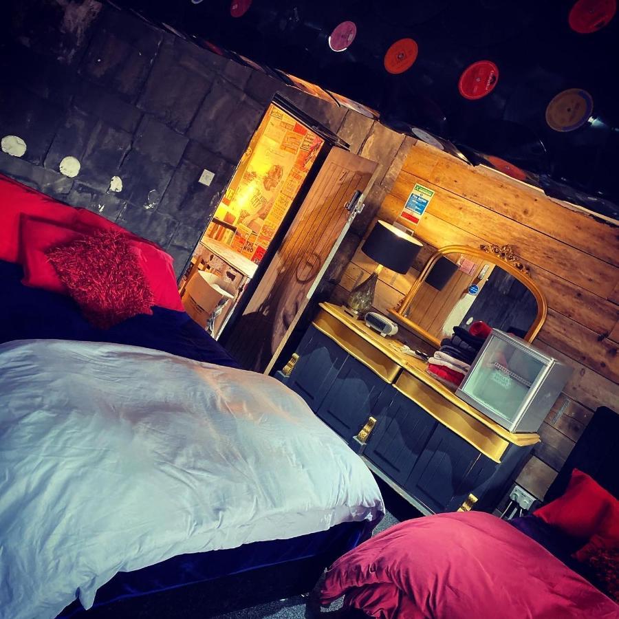 Liverpool Party Pad Hotel Exterior photo